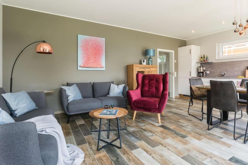 5 Sterne-Ferienhaus Eisvogel Am See Mit Sauna Und Kamin 克拉科夫西 外观 照片