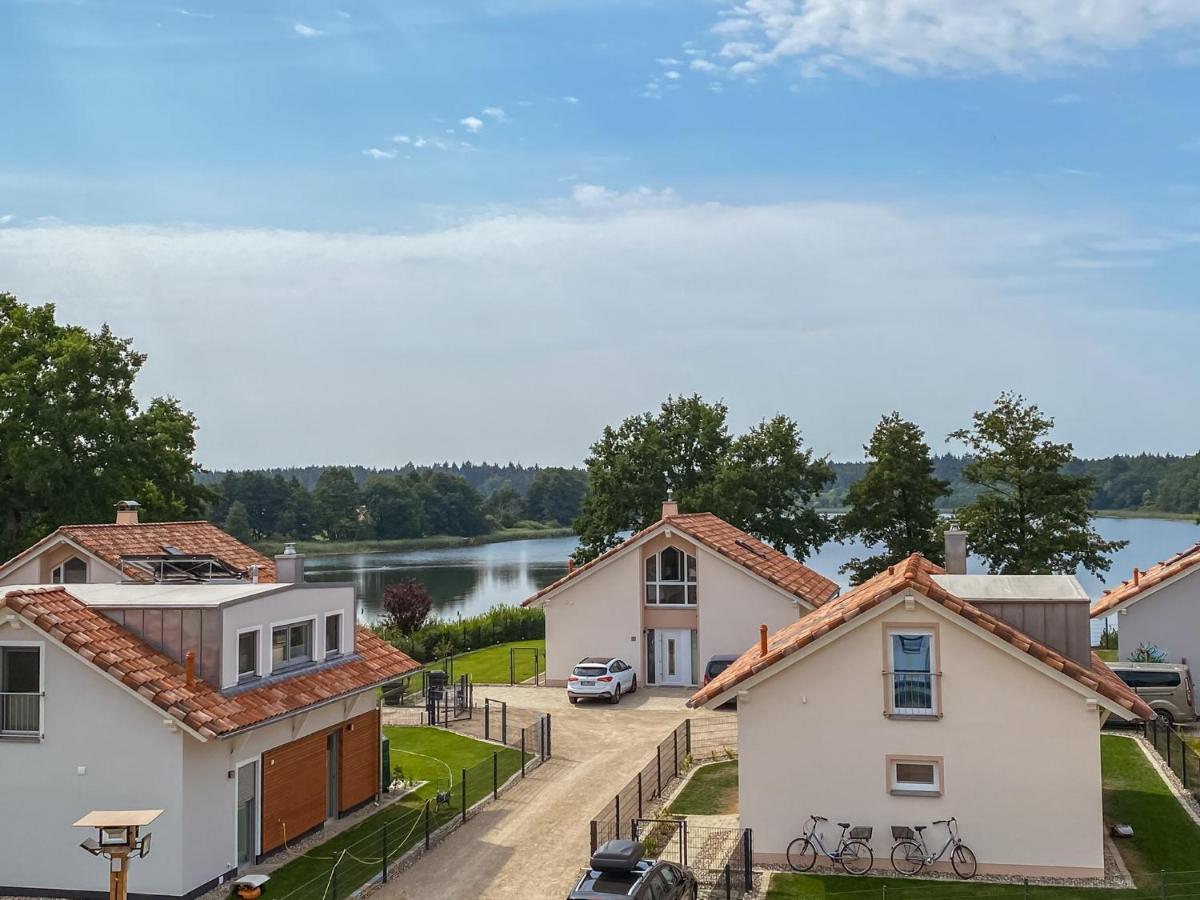5 Sterne-Ferienhaus Eisvogel Am See Mit Sauna Und Kamin 克拉科夫西 外观 照片